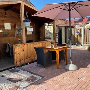 Diemerplein Bed & Breakfast