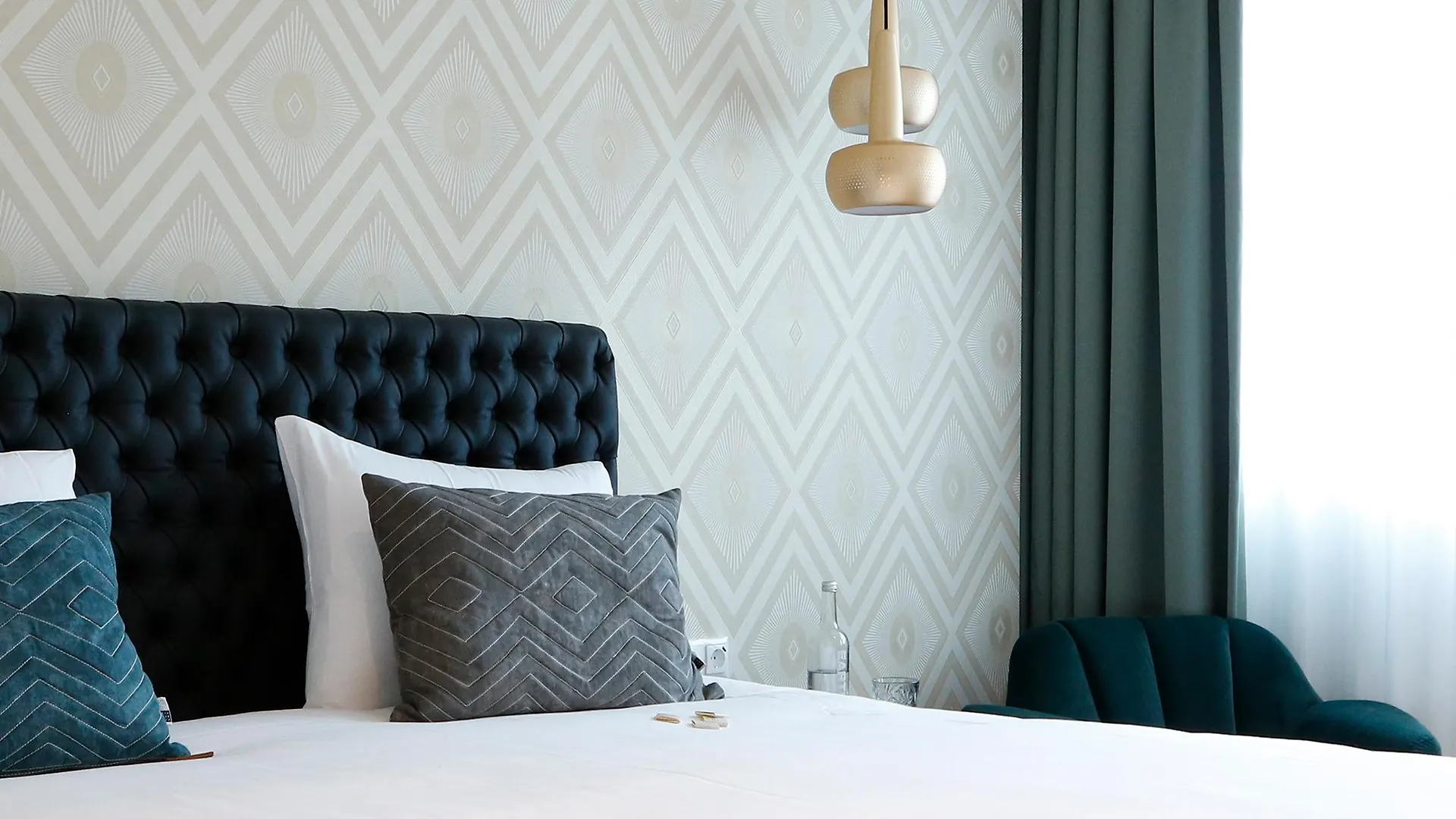 *** Hotel The James Rotterdam Netherlands
