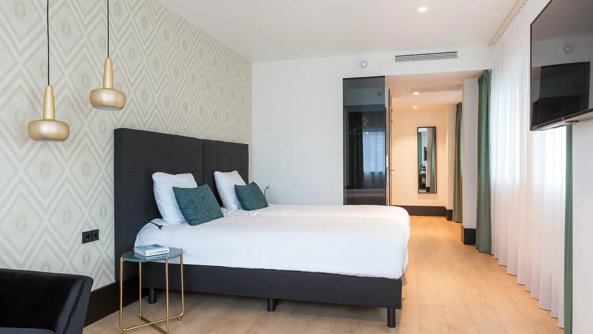 The James Rotterdam Hotel