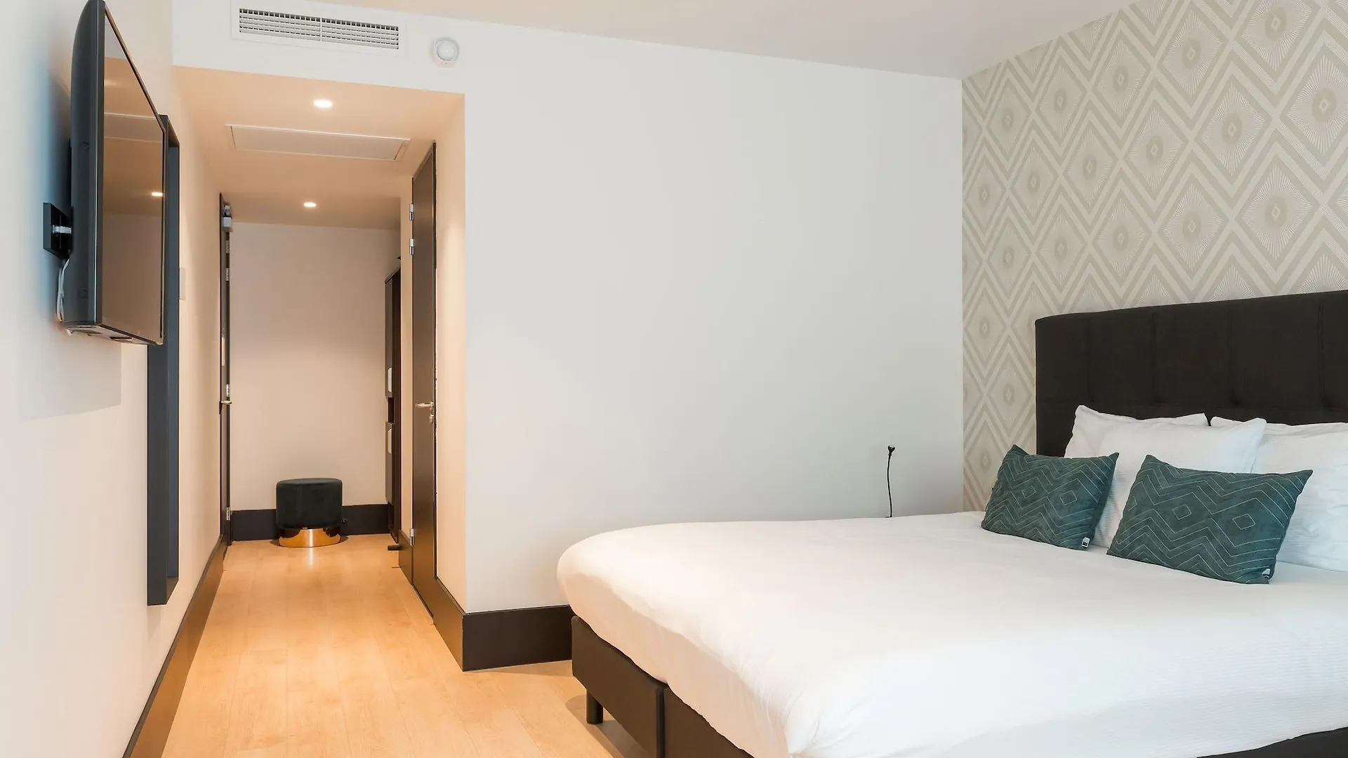 *** Hotel The James Rotterdam Netherlands